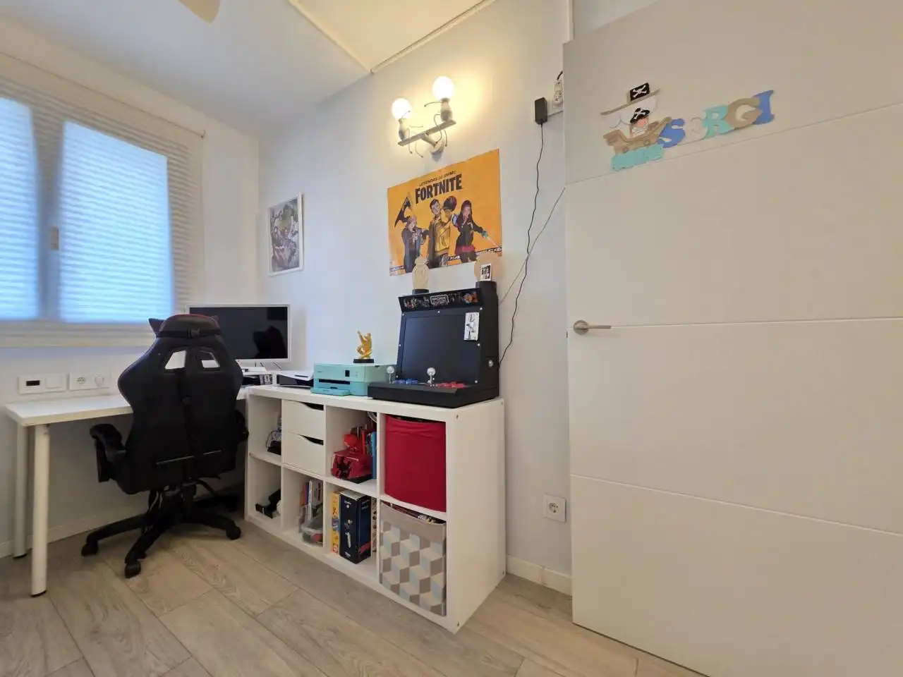Piso en venta en Sant Just Desvern con Aire acondicionado, Calefacción y Terraza