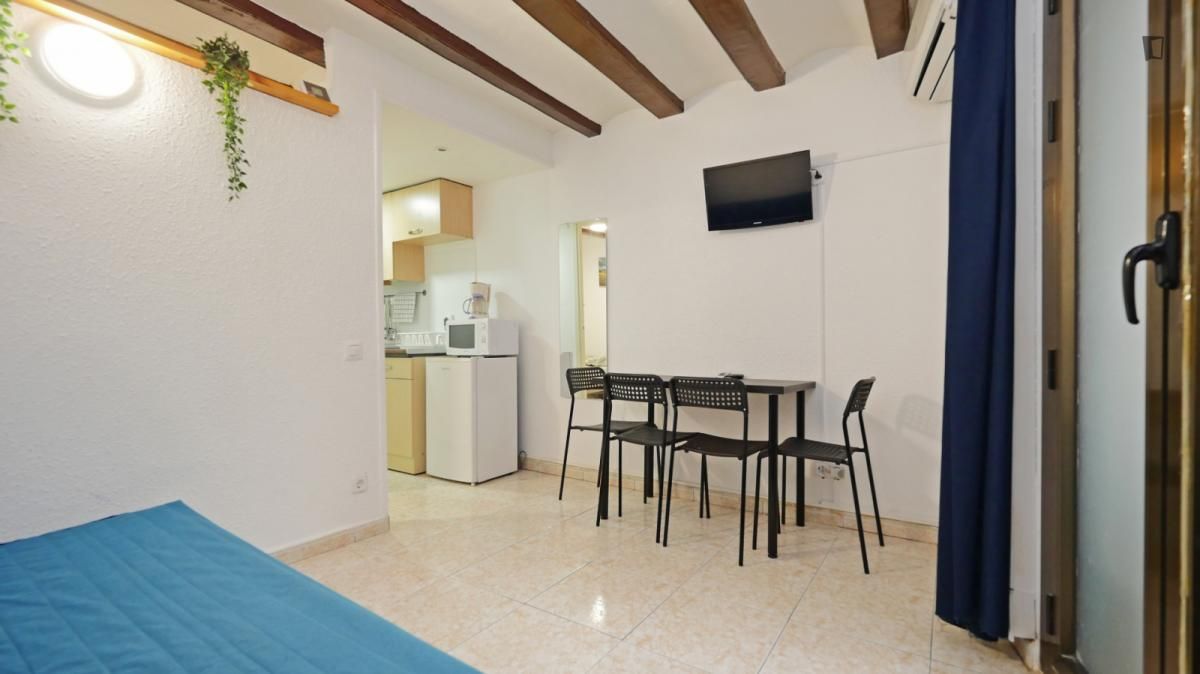 Bedroom of Study to rent in  Barcelona Capital  with Furnished, Washing machine and Microwave