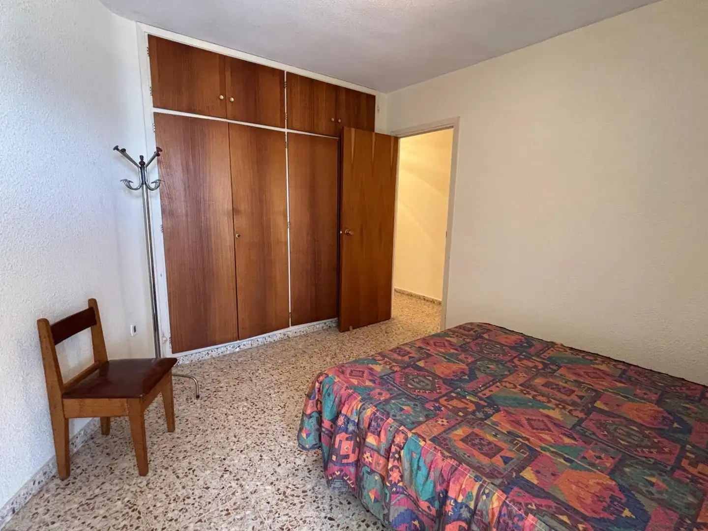 Dormitori de Apartament en venda en Torrevieja amb Terrassa i Moblat