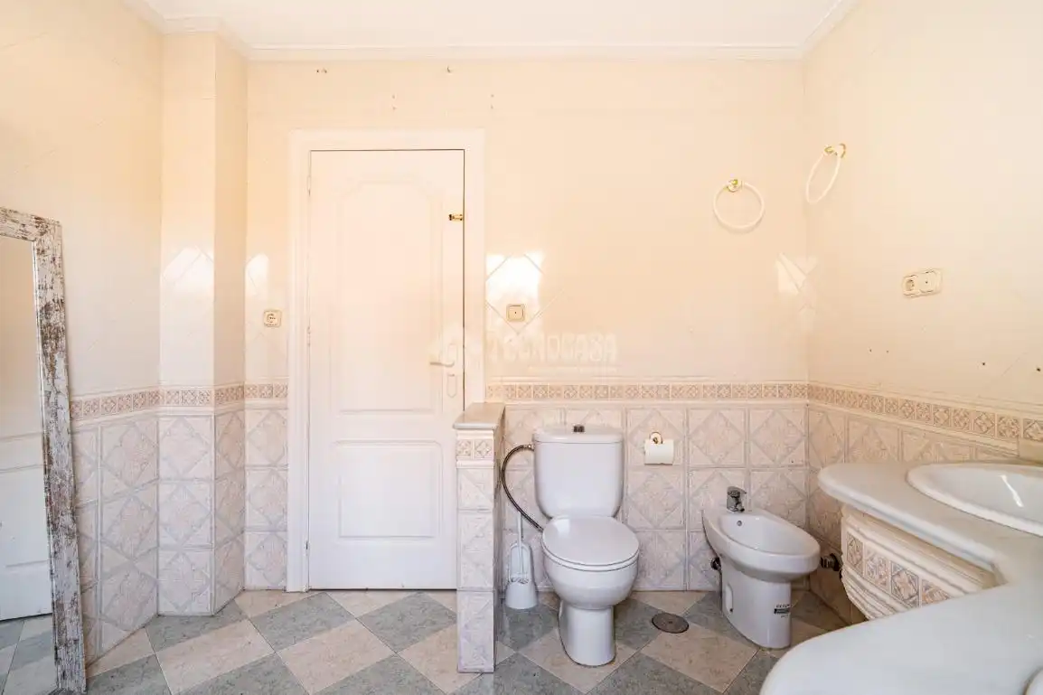 Bathroom of Flat for sale in Padul  with Air Conditioner, Heating and Terrace