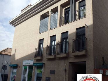 Piso con balcón en venta en Calle de Miguel Hernández