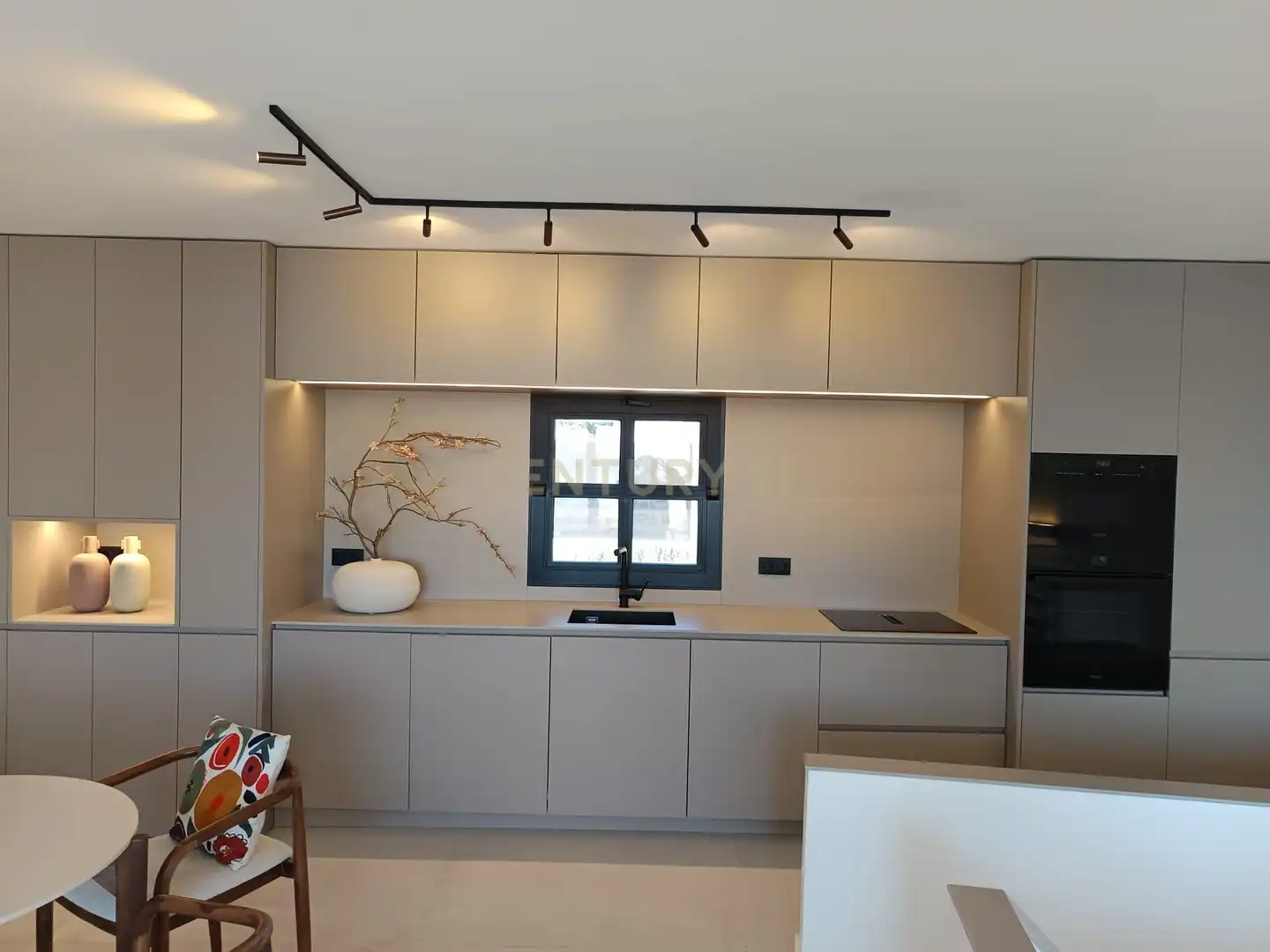 Küche von Maisonette zum Verkauf in Calpe / Calp mit Klimaanlage, Waschmaschine und Balkon