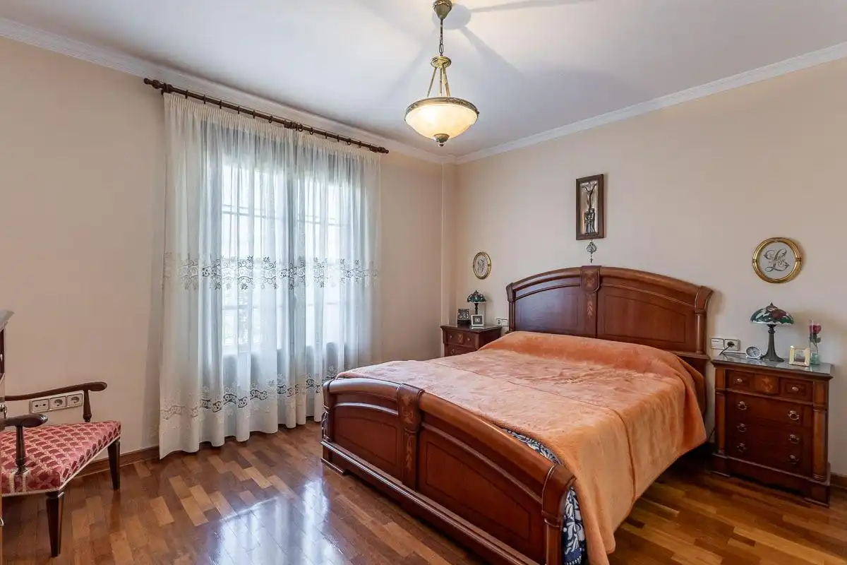 Habitación de Casa o chalet en venta en Cájar con Calefacción, Jardín privado y Terraza