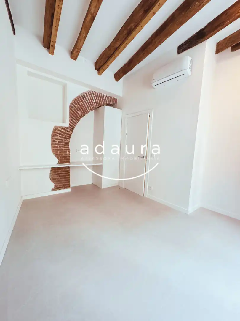 Bedroom of Ground floor for rent in Mataró  with Air Conditioner, Heating and Oven