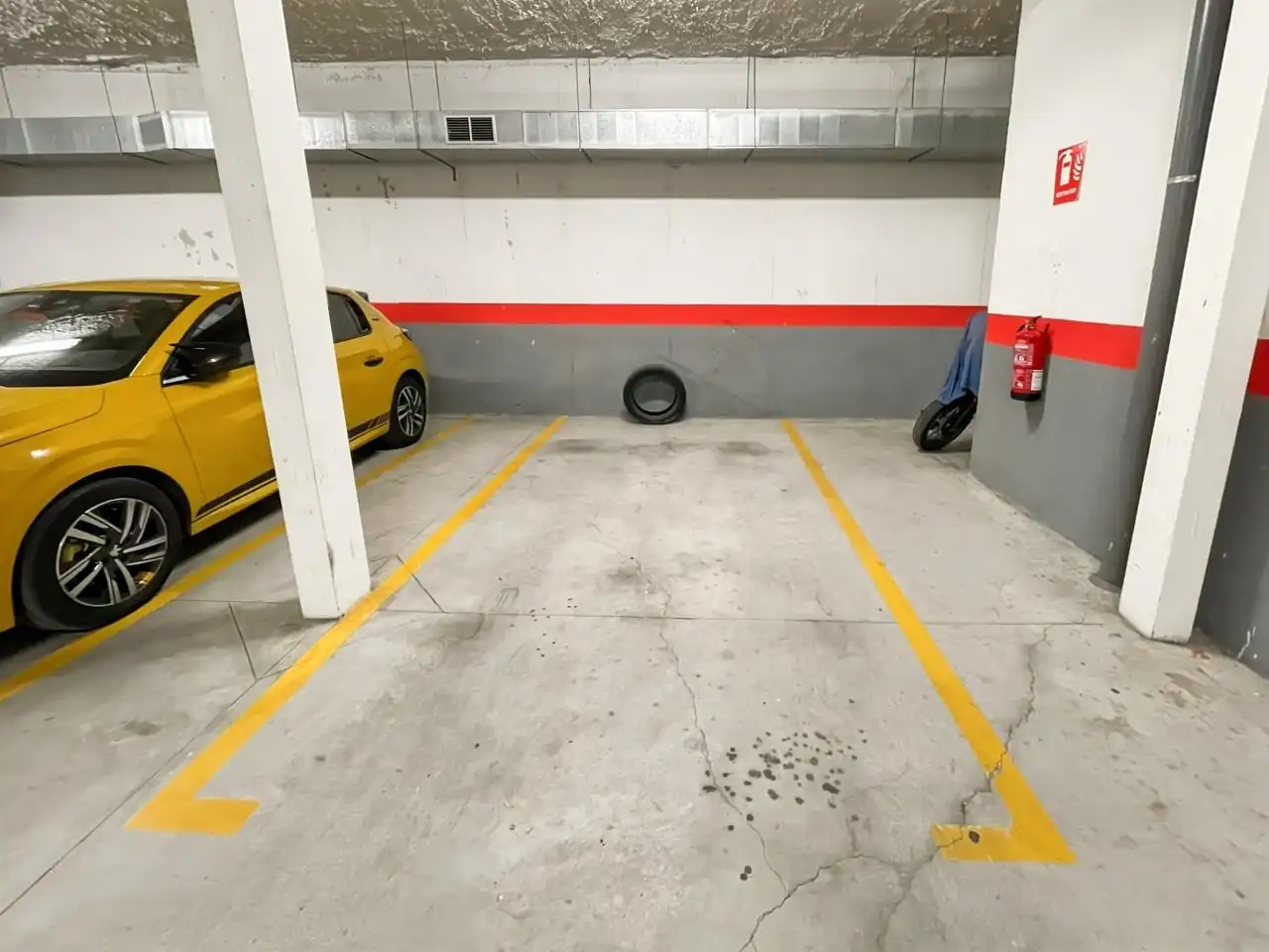 Parking of Flat for sale in Campo Real  with Air Conditioner, Heating and Terrace