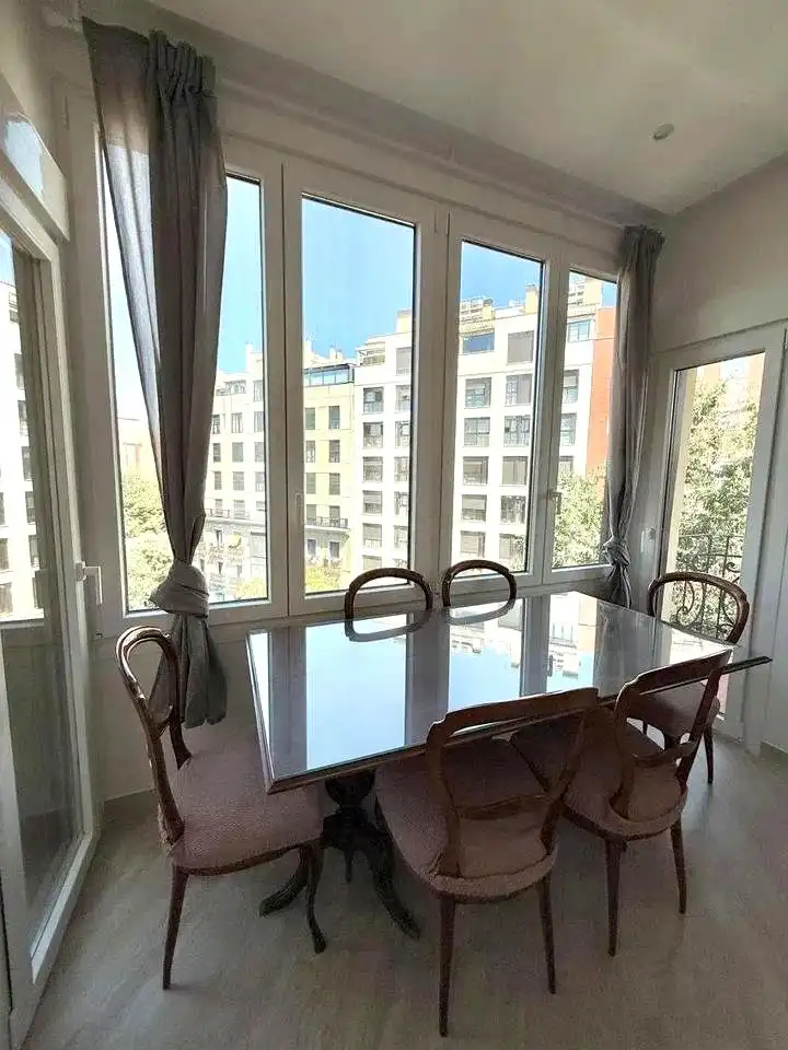 Dining room of Flat for rent in Madrid  with Air Conditioner, Heating and Terrace
