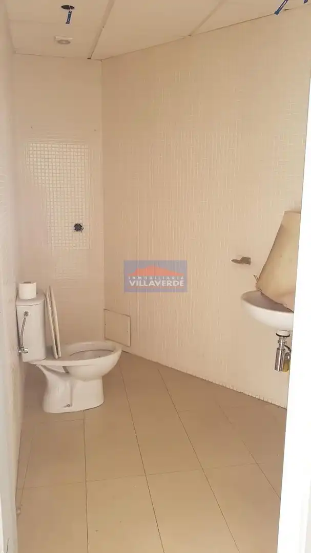 Business premises to rent in Cangas pueblo, imagen 15