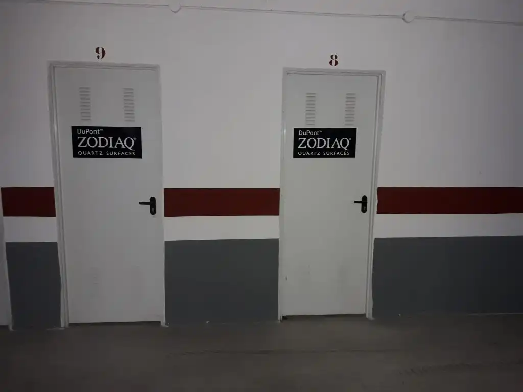 Garage zum Verkauf in Aspe