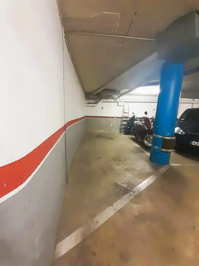 Einzelparkplatz mit Aufzug zum Verkauf in Sant Andreu, imagen 3