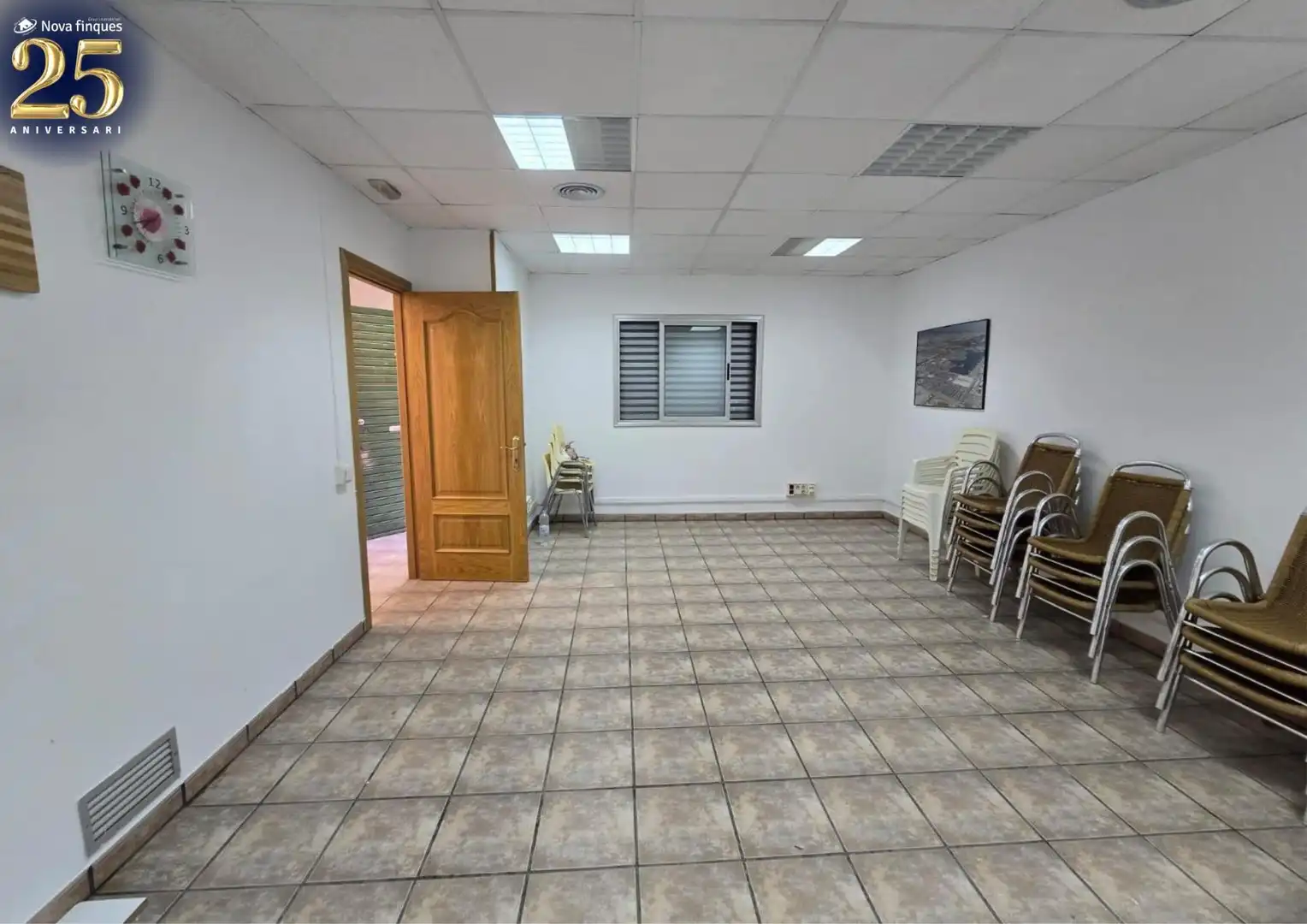 Business premises for sale in Poble