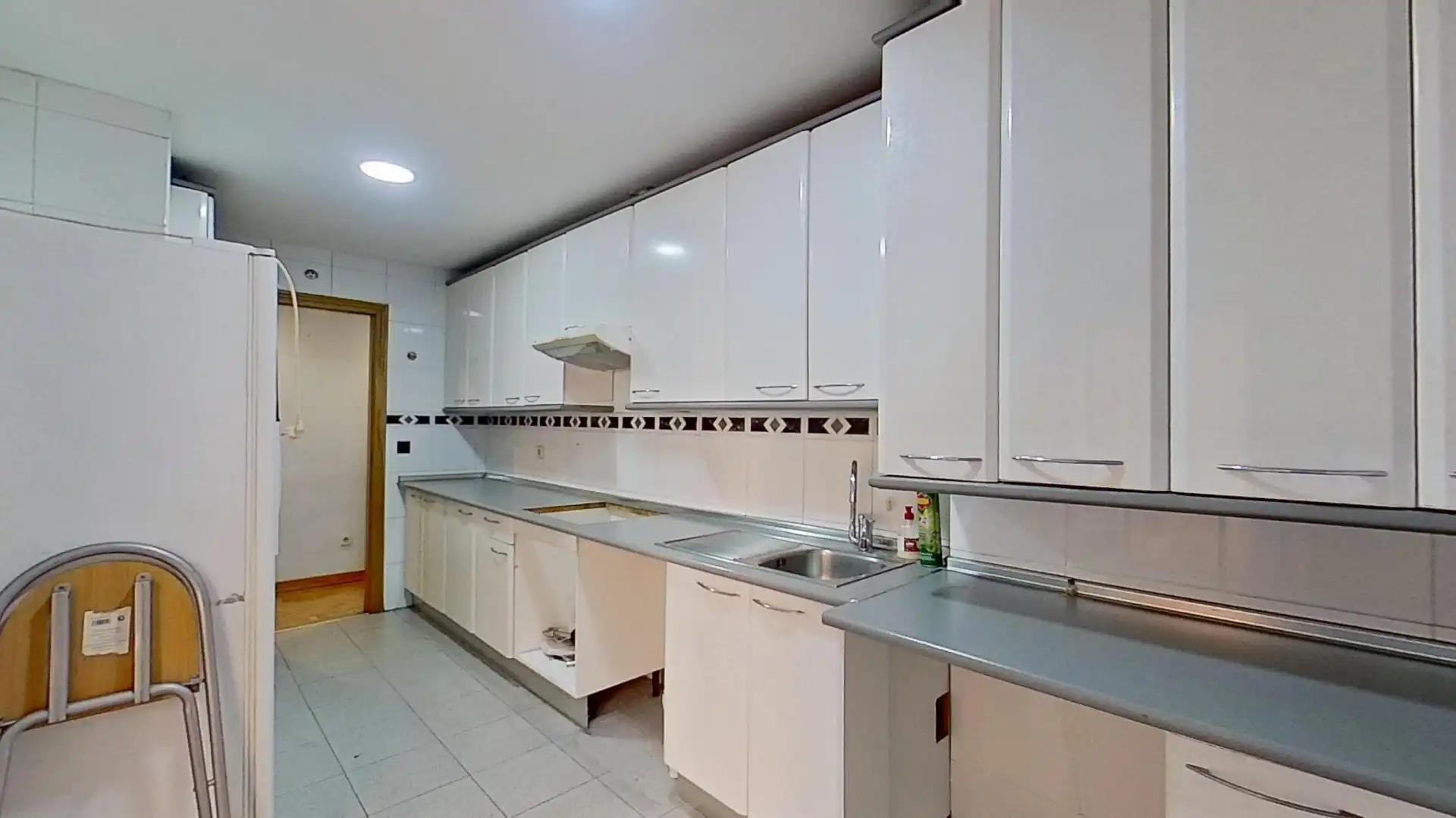 Kitchen of Flat for sale in Getafe  with Private garden, Parquet flooring and Terrace