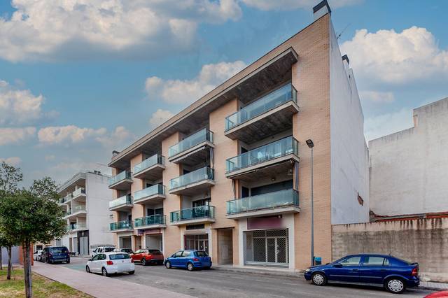 Local comercial en Alquiler en C/ Francesc Ferrer Pastor - Camí Vell de Gandía -  en La Font d'en Carròs