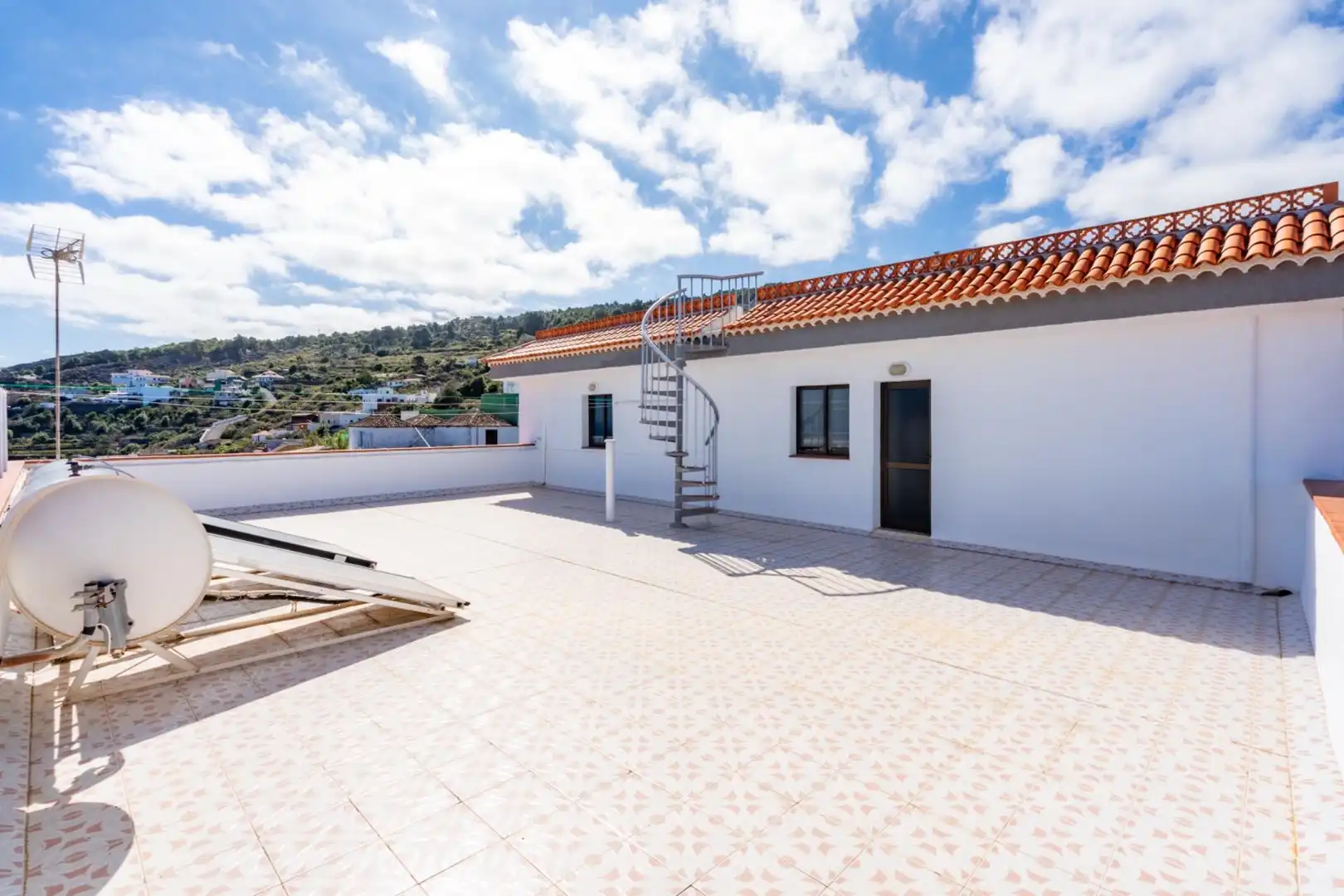 Houses for sale in Calle Pr a Alvarez Martell, 4, El Tanque