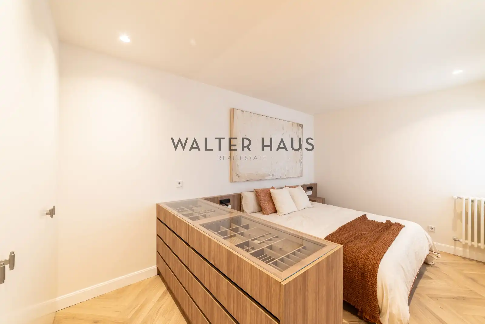 Flat for sale in Calle de Quevedo, Cortes - Huertas