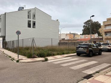 Terreno residenziale in vendita a Carrer Francesc Pons 79