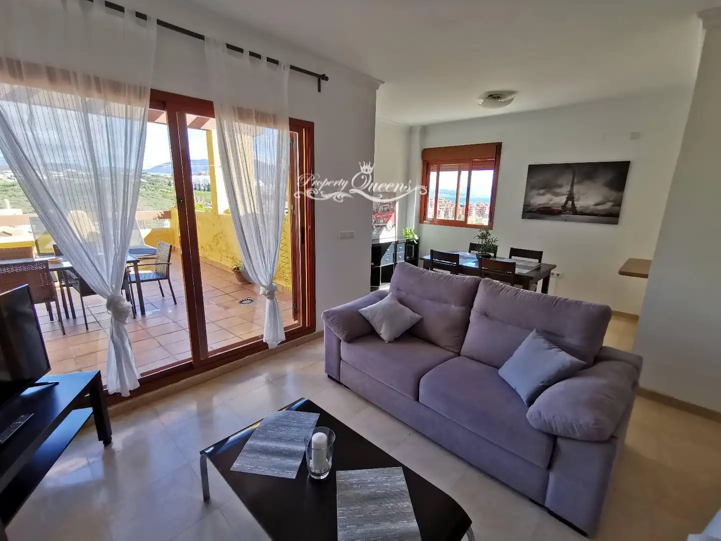 Sala de estar de Piso de alquiler en Población de Arroyo con Aire acondicionado, Terraza y Piscina