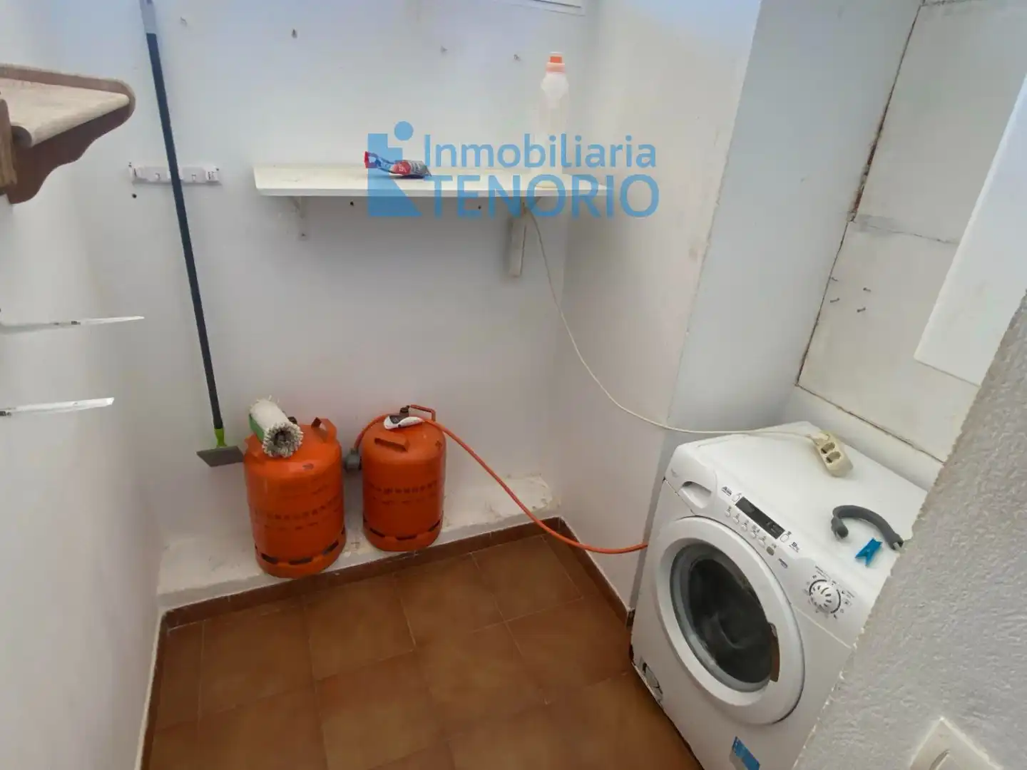 Küche von Dachboden zum Verkauf in La Antilla mit Terrasse, Abstellraum und Gemeinschaftspool