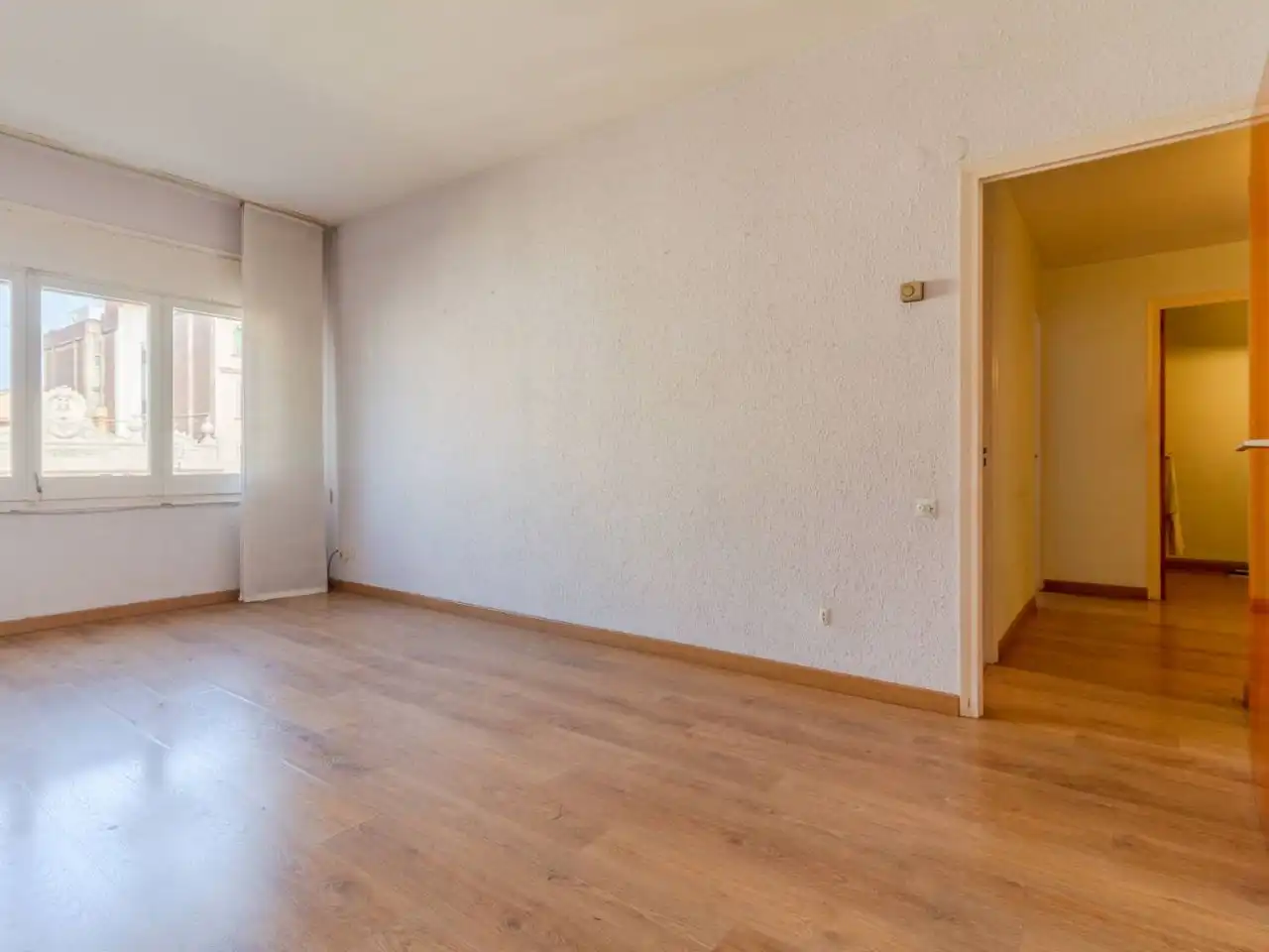 Schlafzimmer von Wohnung zum Verkauf in  Barcelona Capital