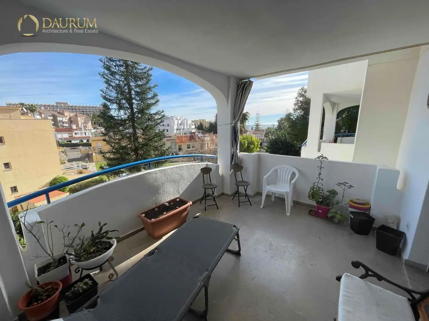 Exterior view of Flat for sale in Benalmádena  with Air Conditioner, Terrace and Swimming Pool