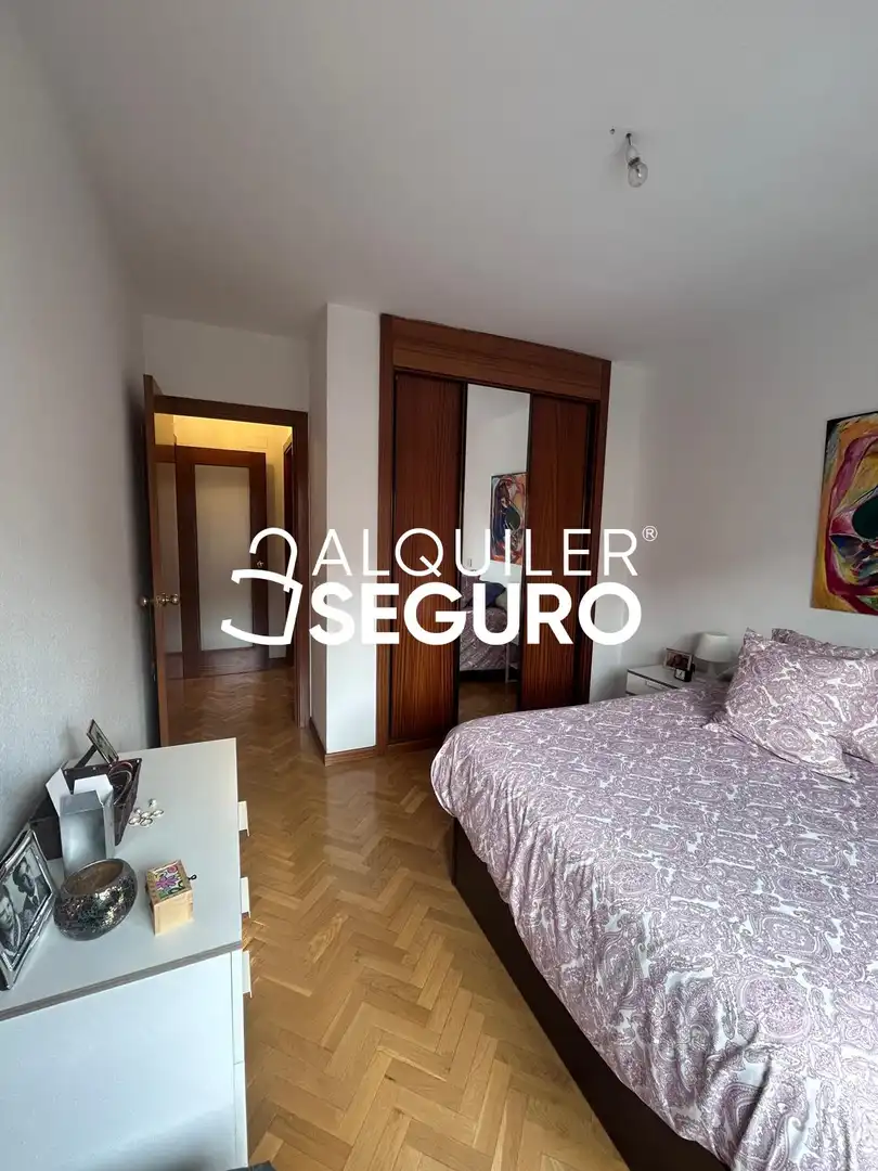 Piso de alquiler en Fernando Magallanes, Saucar - Zarzuela