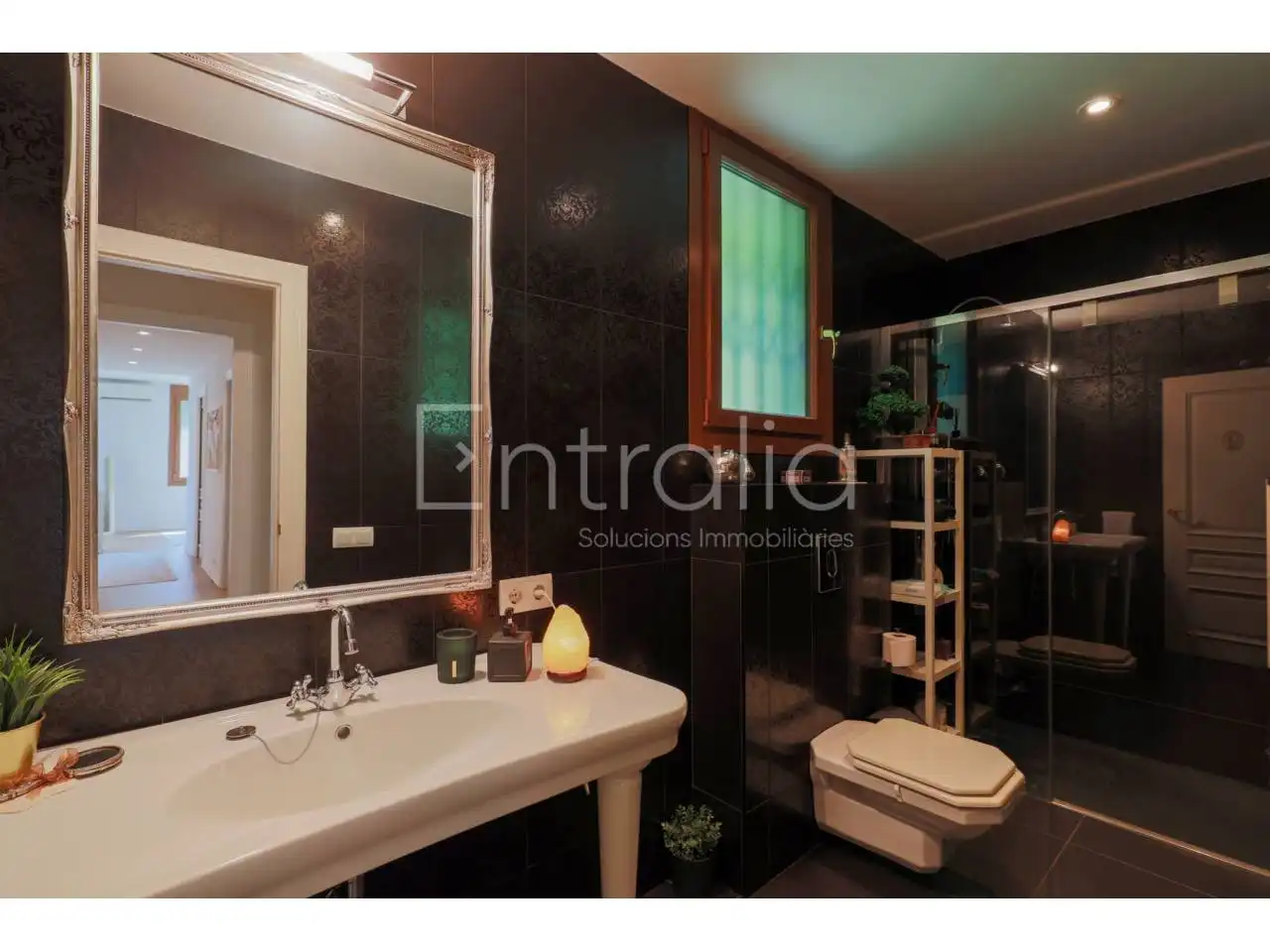 Bathroom of Houses for sale in Cervià de Ter  with Air Conditioner, Heating and Private garden