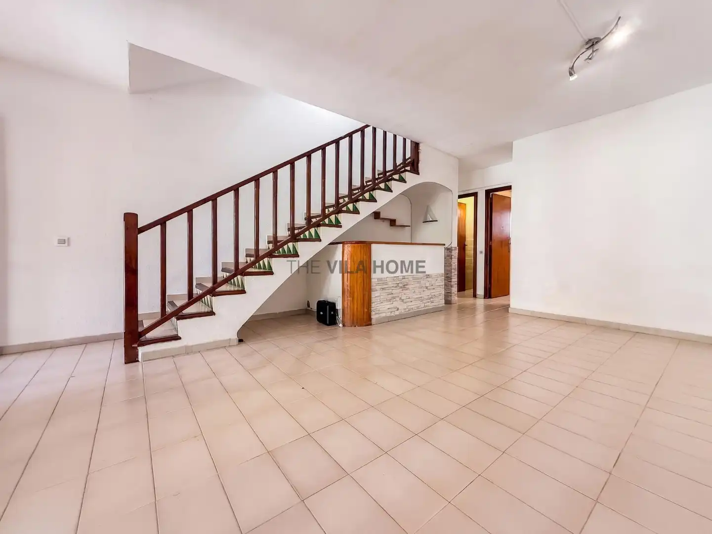 Casa adosada en venda en Cubelles amb Jardí privat, Terrassa i Traster