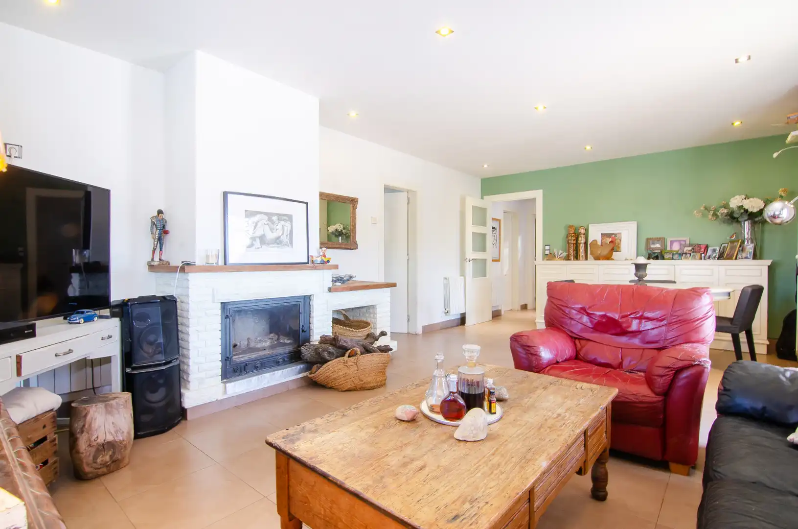 Living room of Houses for sale in Santa Eulàlia de Ronçana  with Air Conditioner, Private garden and Terrace