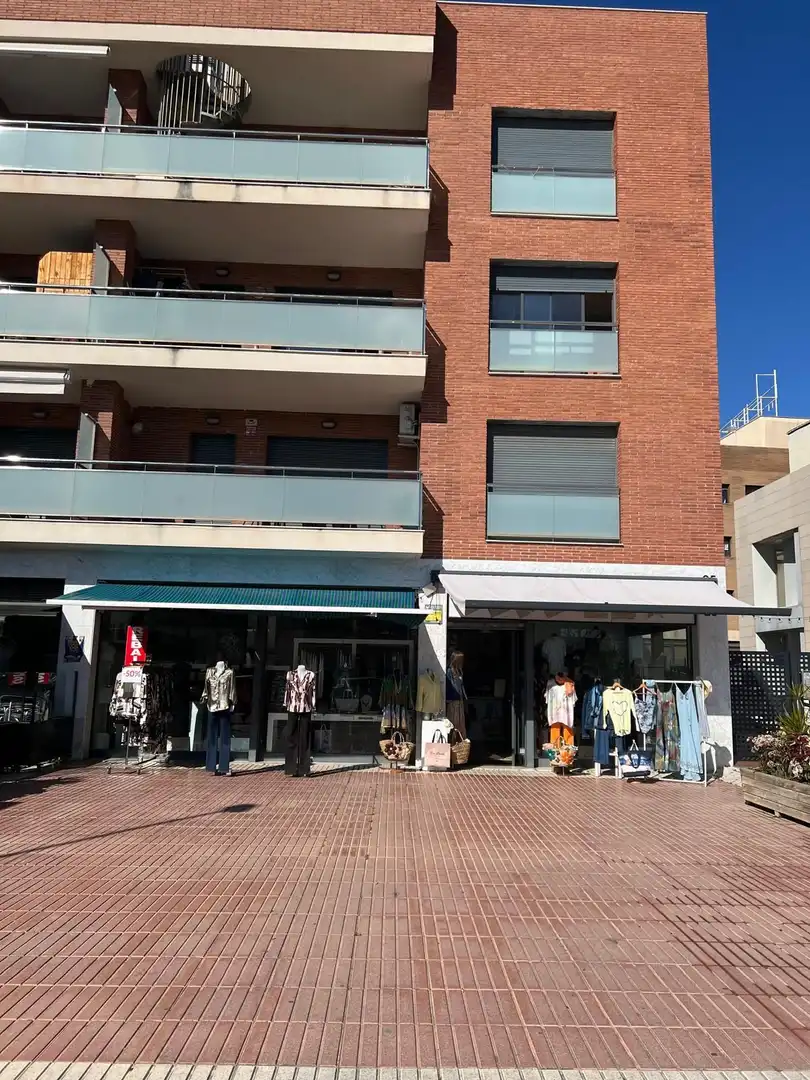 Local de alquiler en Cunit con Aire acondicionado y Terraza