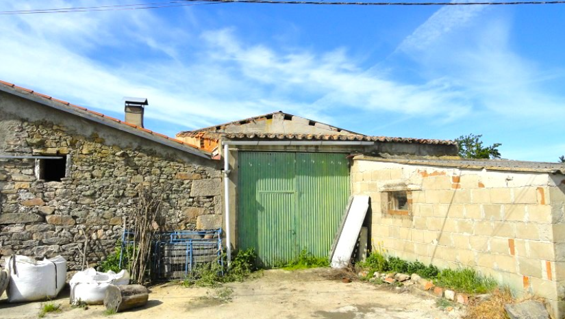 Vista exterior de Casa o xalet en venda en Valderrodrigo