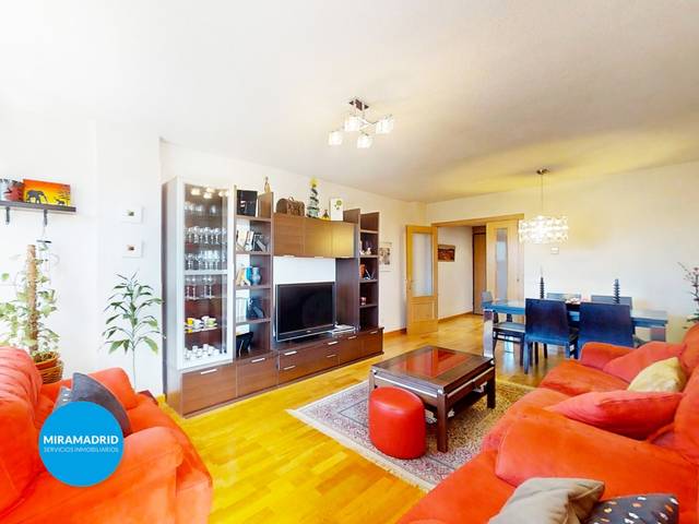 Piso en Venta en Calle Clavel en Miramadrid