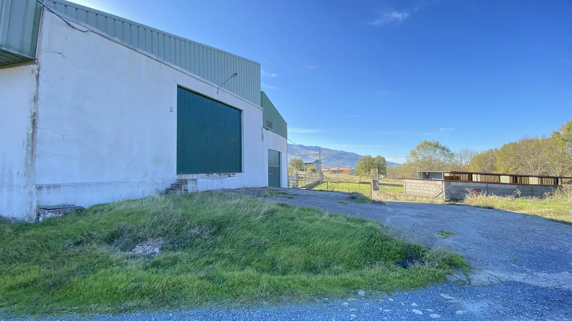 Exterior view of Industrial buildings for sale in Hervás  with Heating and Alarm
