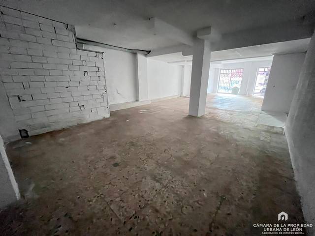 Local comercial en Alquiler en PADRE ISLA en San Esteban