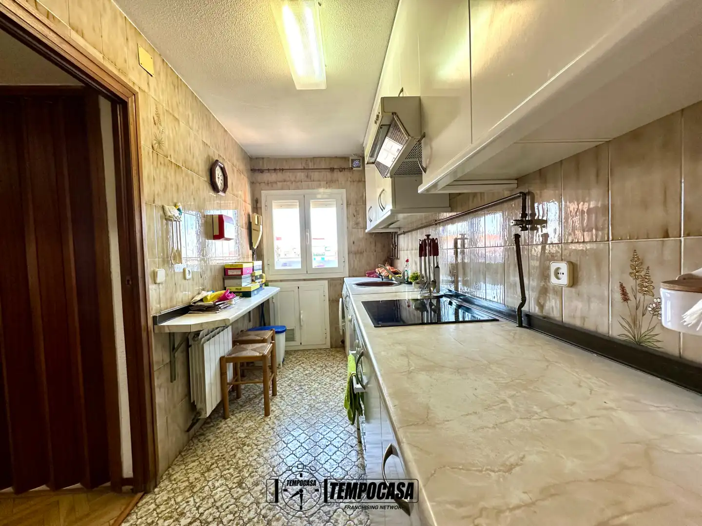 Kitchen of Flat for sale in Madrid  with Air Conditioner, Heating and Furnished