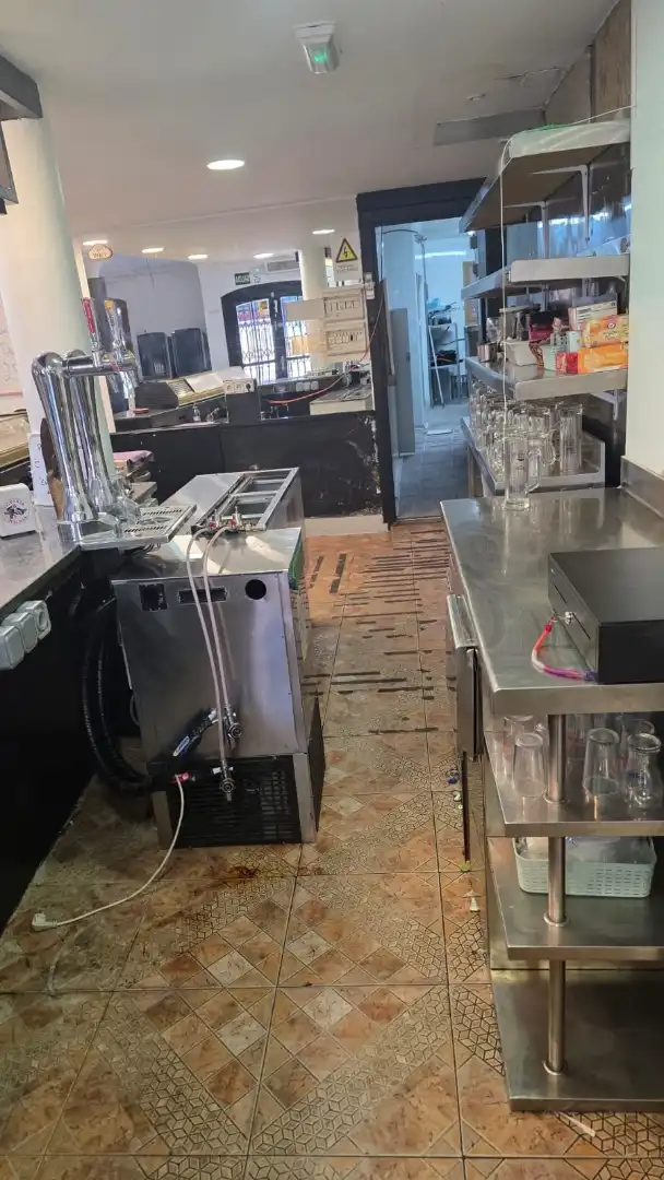 Cocina de Local en venta en Madridejos con Aire acondicionado