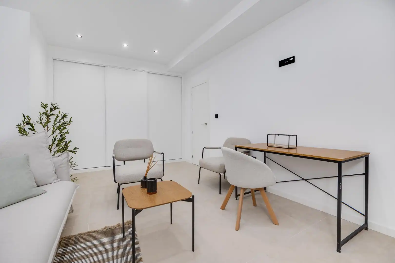 Casa o xalet en venda en Los Alcázares amb Aire condicionat, Jardí privat i Terrassa