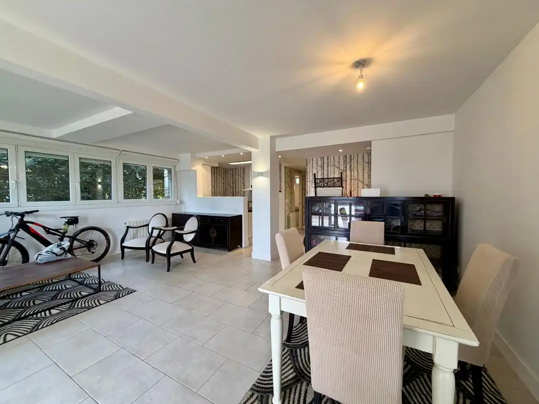 Comedor de Piso en venta en Sopela con Calefacción