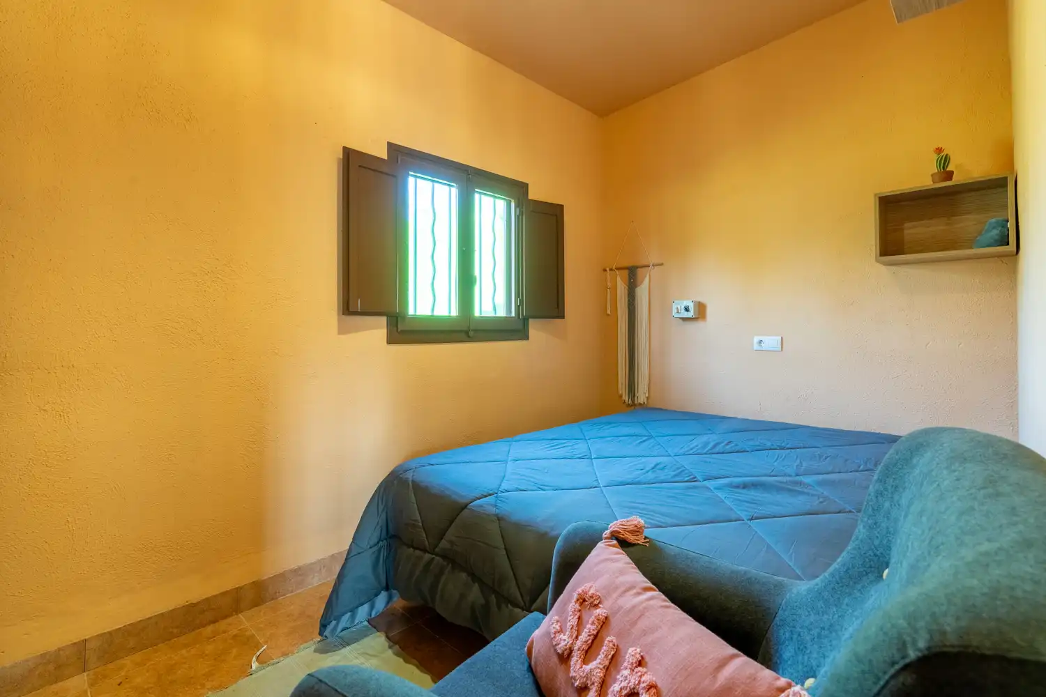 Dormitori de Casa o xalet en venda en Tortosa amb Jardí privat, Moblat i Rentadora