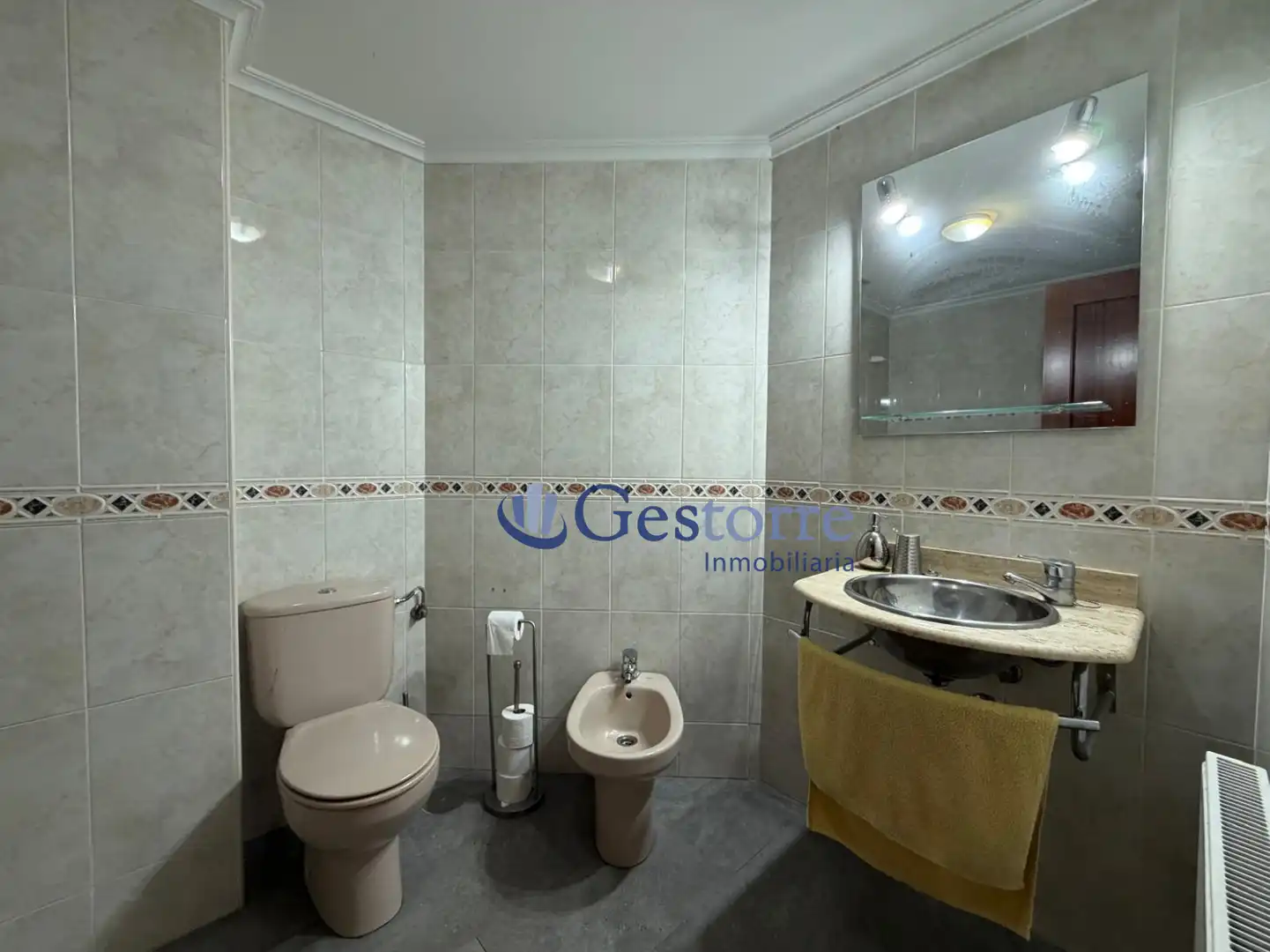 Bathroom of Flat for sale in Castrillón  with Heating, Terrace and Storage room