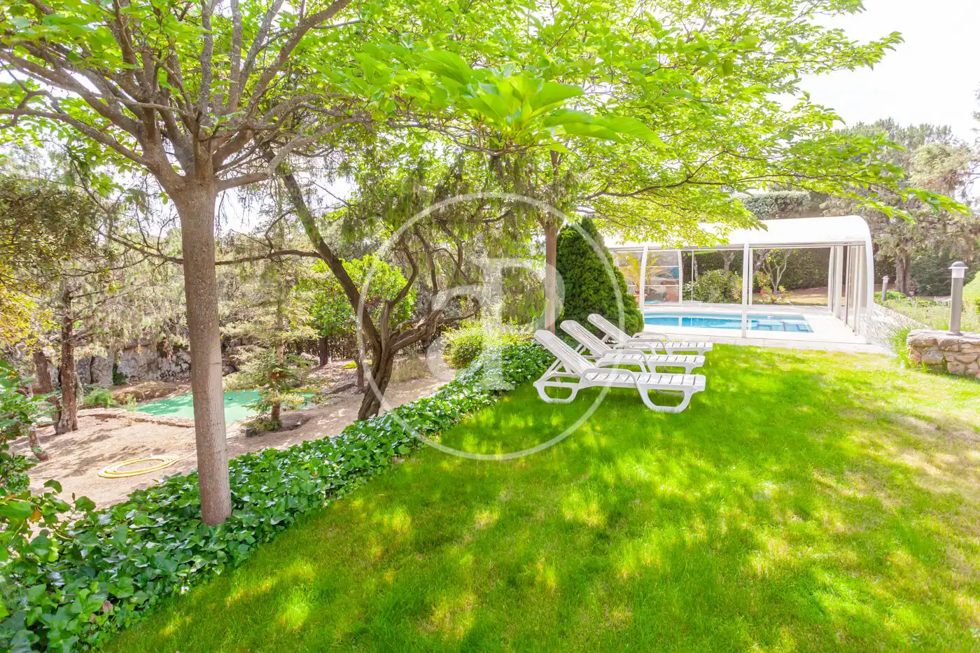 Jardí de Casa o xalet en venda en Hoyo de Manzanares amb Calefacció, Jardí privat i Terrassa