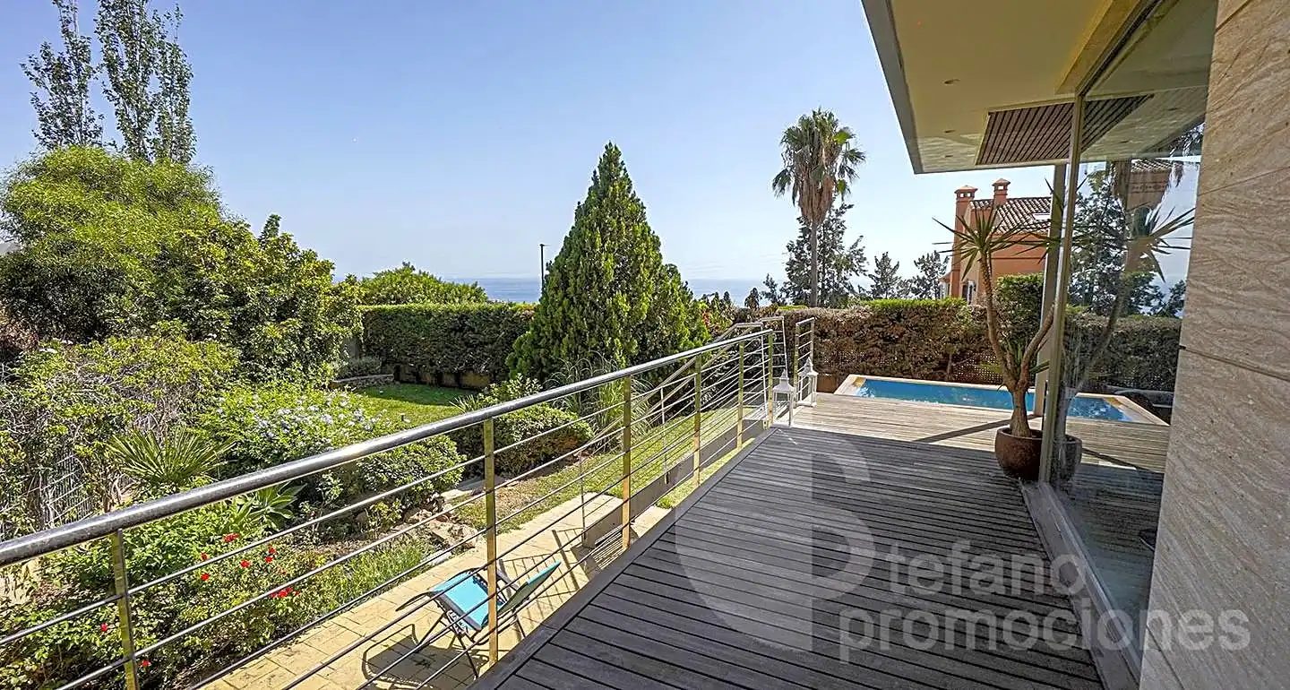 Jardín de Casa o chalet en venta en Málaga con Aire acondicionado, Calefacción y Jardín privado