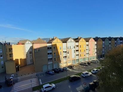 Exterior view of Flat for sale in Barañain  with Heating, Parquet flooring and Terrace