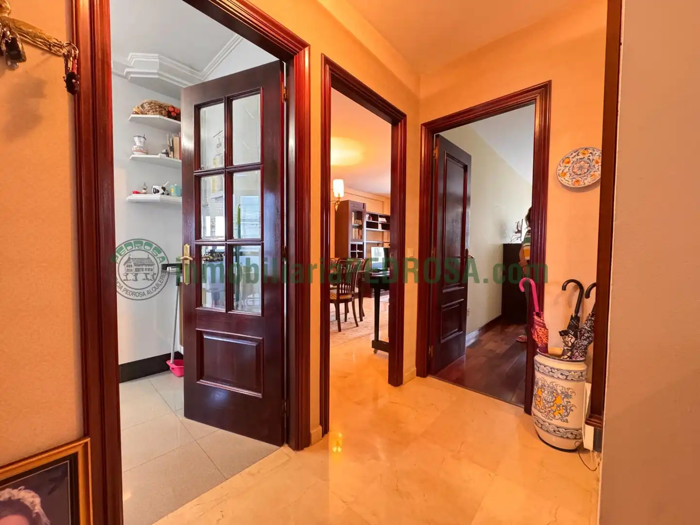 Piso en venta en Pontevedra Capital  con Calefacción, Terraza y Trastero