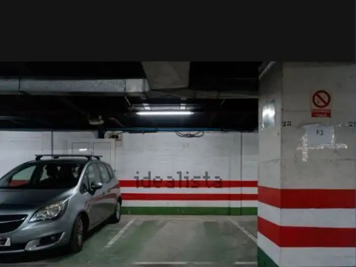 Parking de Garaje de alquiler en Las Palmas de Gran Canaria con Alarma