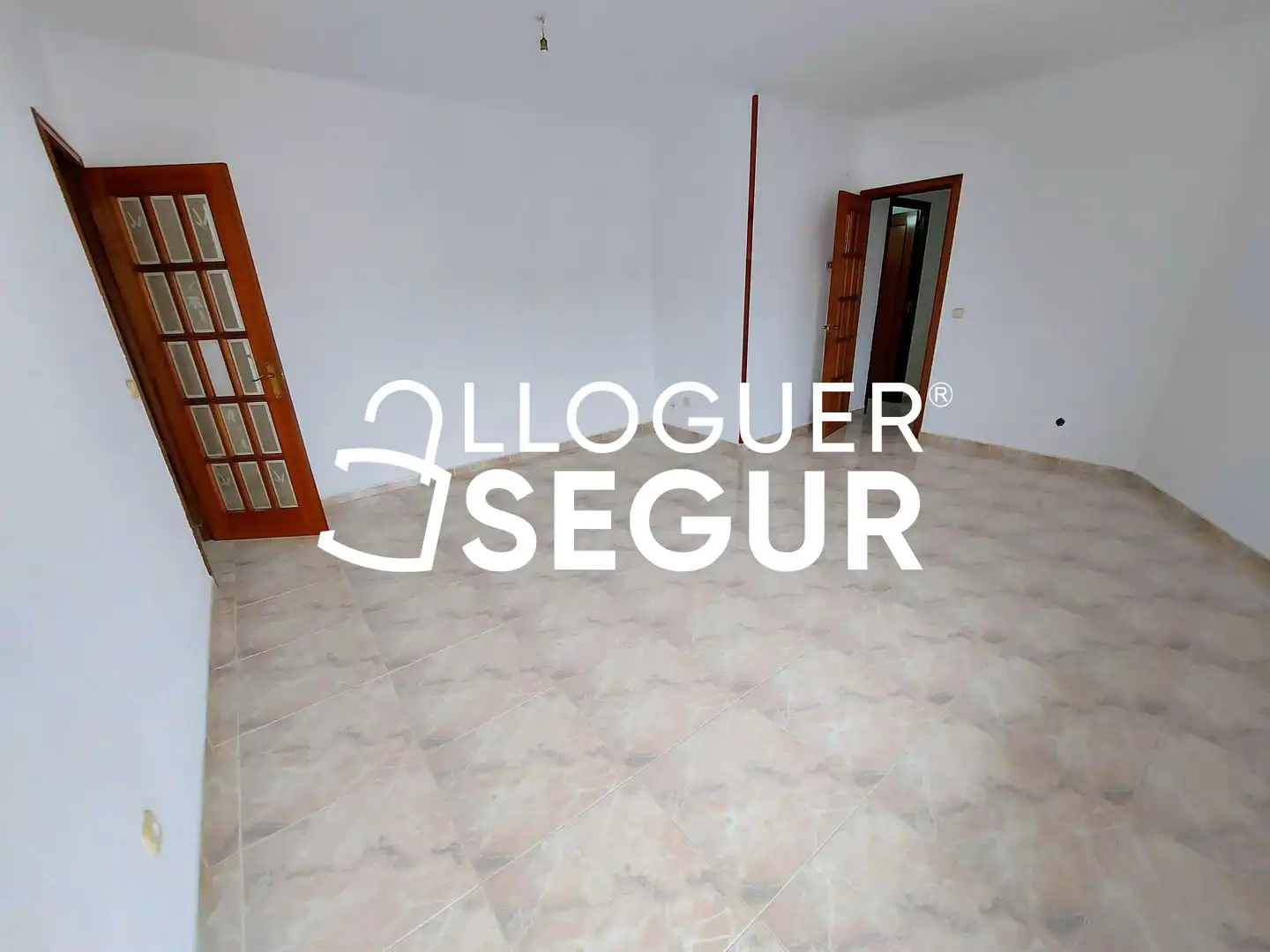 Piso de alquiler en Antoni de Capmany, Sants-Badal