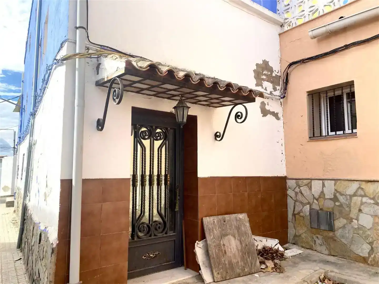 Vista exterior de Casa o chalet en venta en Requena con Balcón