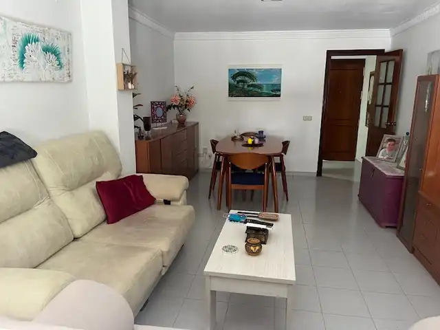 Sala d'estar de Pis en venda en Vejer de la Frontera amb Moblat