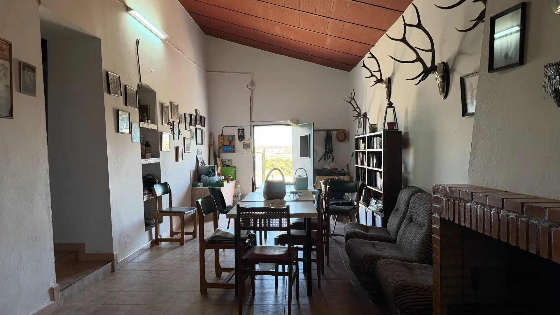 Comedor de Finca rústica en venta en Paymogo con Jardín privado, Terraza y Amueblado