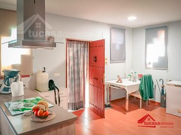 Casa rústica amb piscina en venda a Periurbano Oeste - Sierra