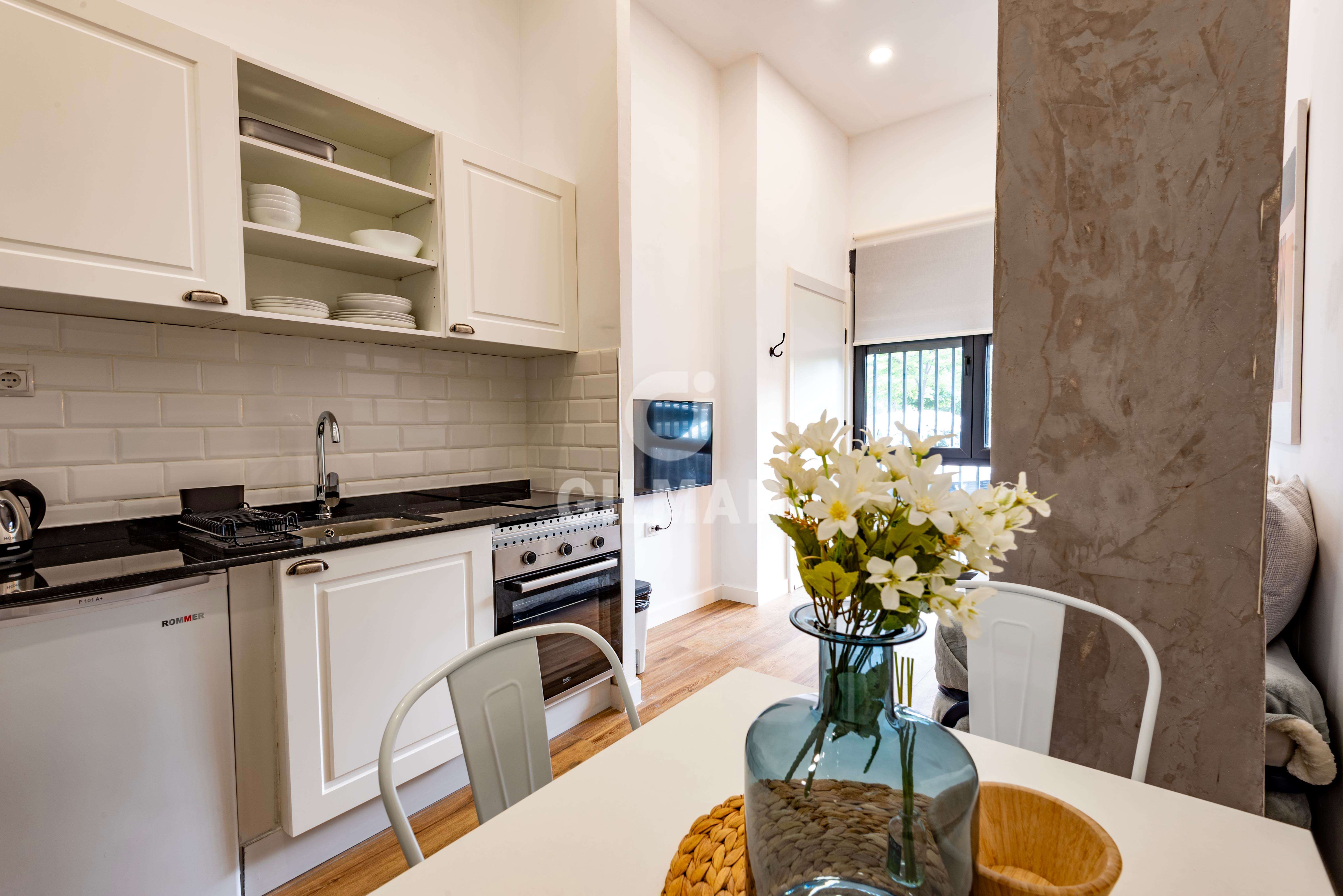 Kitchen of Flat for sale in  Madrid Capital  with Heating