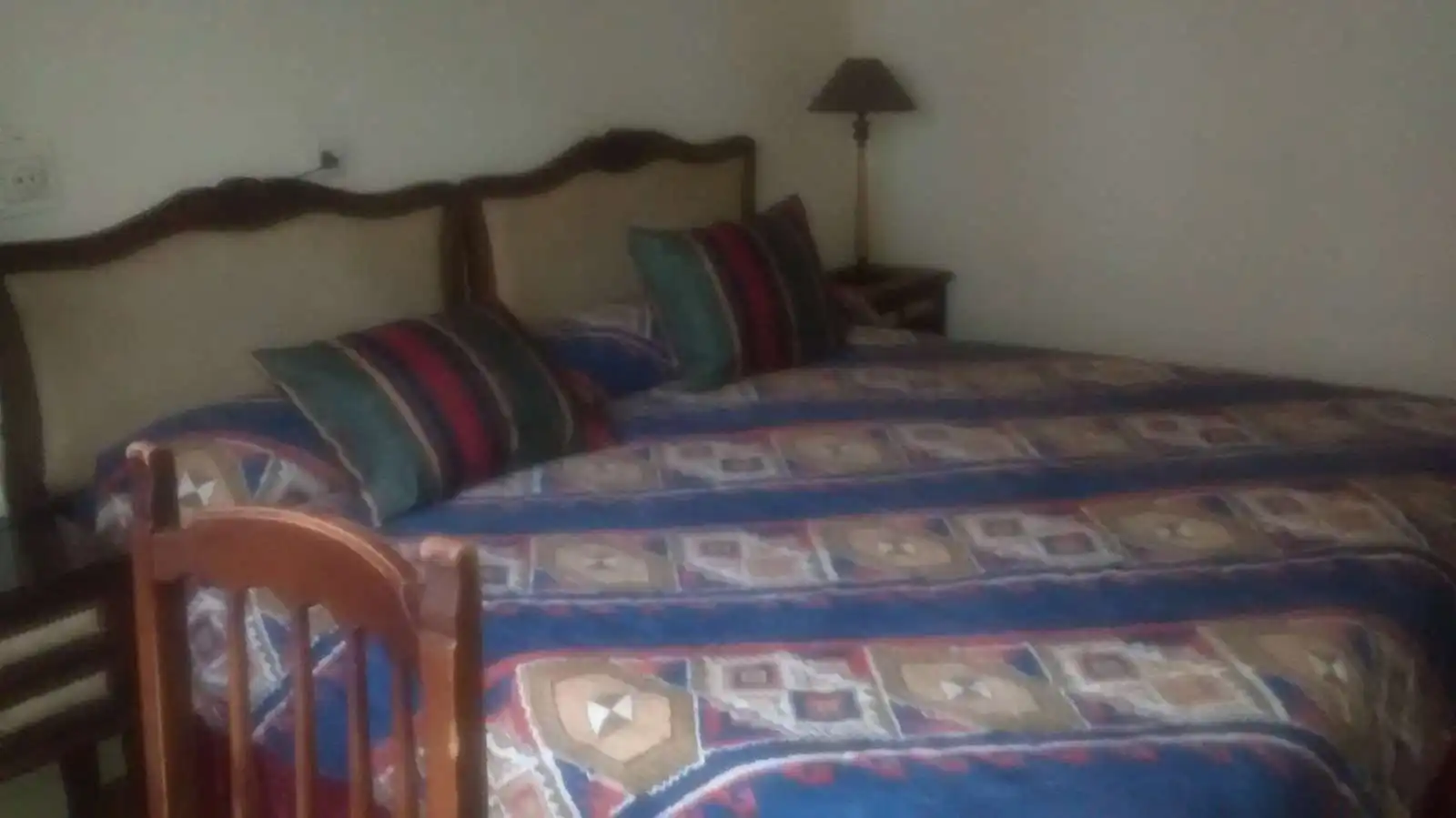 Schlafzimmer von Wohnung zur untervermieten in Oviedo  mit Klimaanlage, Terrasse und Möbliert